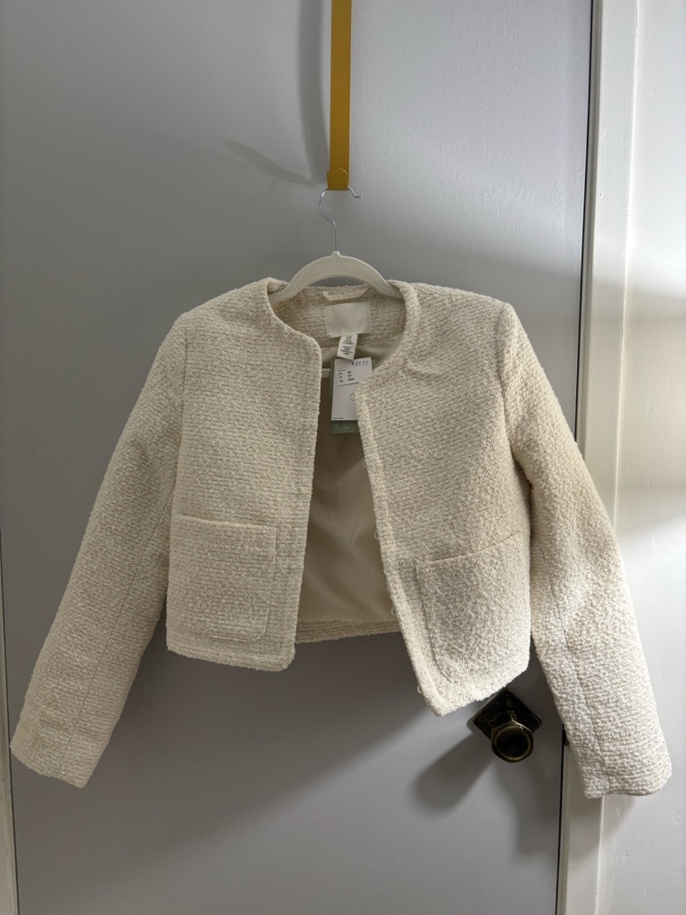 H&M Cream Textured Cropped Bouclé Blazer